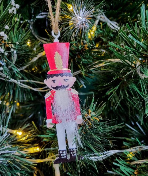 ZAWIESZKA METALOWY ŻOŁNIERZ DZIADEK DO ORZECHÓW