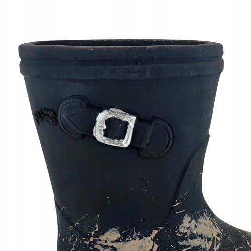 CEMENTOWY BUT KALOSZ W BŁOCIE OSŁONKA DEKORACJA