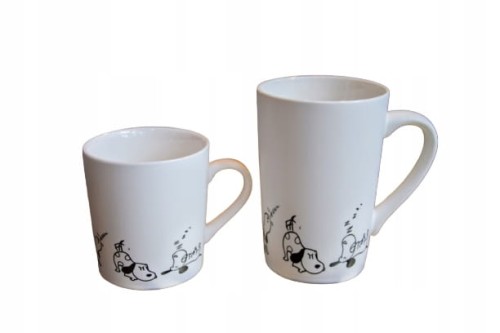 KUBEK PORCELANOWY Z PSAMI PIES  380 ML