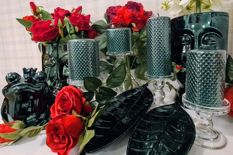 ŚWIECA OZDOBNA CADIZ WALEC DUŻY FI7 ZIELONY H11CM