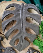 ŻELIWNA MATA GARNKOWA POD GARNEK MONSTERA BRĄZOWA