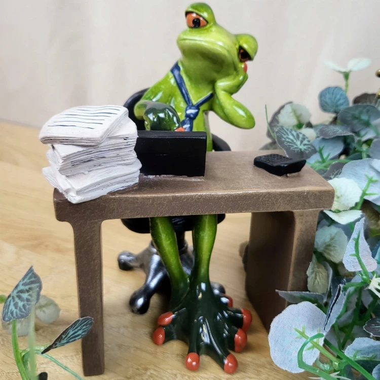 e8e71a9bb41920df42233eb3d45e2e33