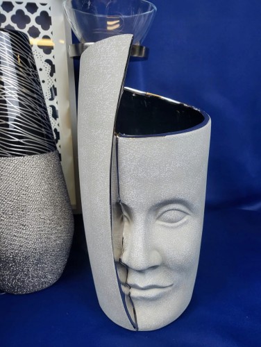 01cb9ce8315e64ecadc0a97d5ff3829d