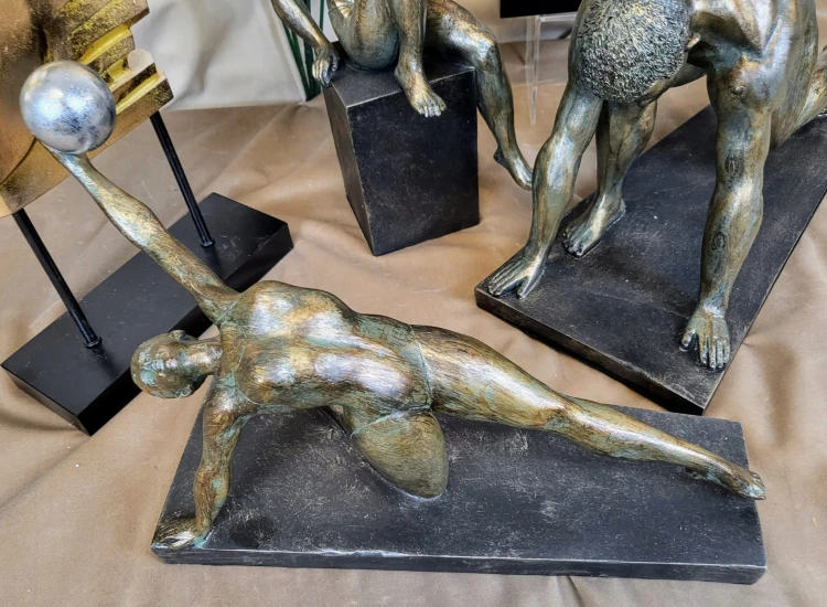 93dbbda32bde47273b7efbc3bb2c2f80