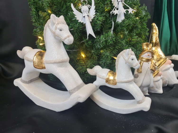 795cd1a621af6906a281d4836dc8d404