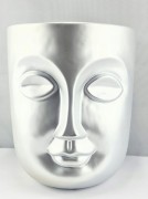 18b58cd05c17623ed0d2e87821dd44e8