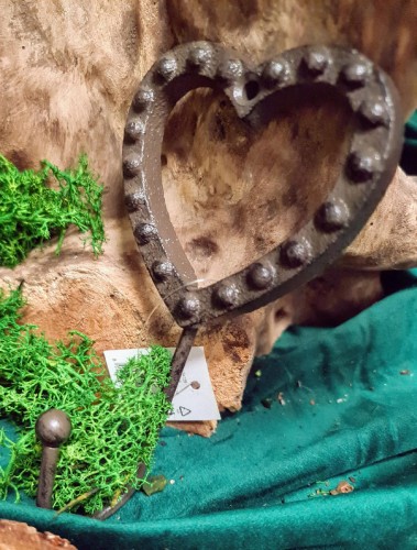 07bed1c2010447d53bc21da8cfb0ea4e