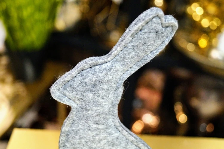 8f64fe1393d3b0307bb78b1ced83e63f