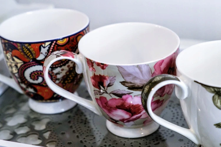 32e398f0fbed608d91820f17feaaa351