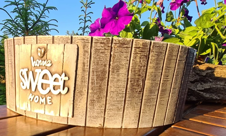 4eb6adbd36a6e93ade17f743920ff09f