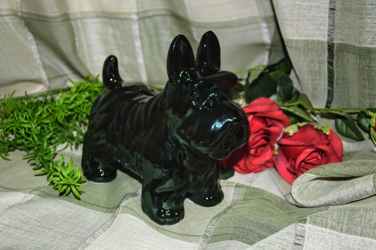 9f71b47e4be8bebb61e7f3ca6d684c83