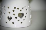 KOMINEK CERAMICZNY BIAŁY PERŁOWY 9X10X9cm
