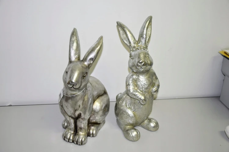 ZAJĄC DUŻY SREBRNY 'POSTARZANY' 45 CM