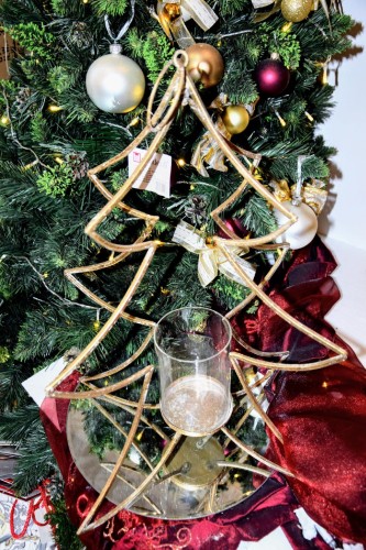 d85df1bba8685bd0fbbbd785f4977f44