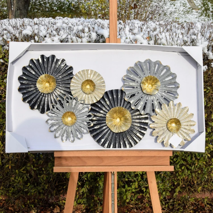 METALOWA DEKORACJA ŚCIENNA KWIATY 93,5x33,5x52,5cm
