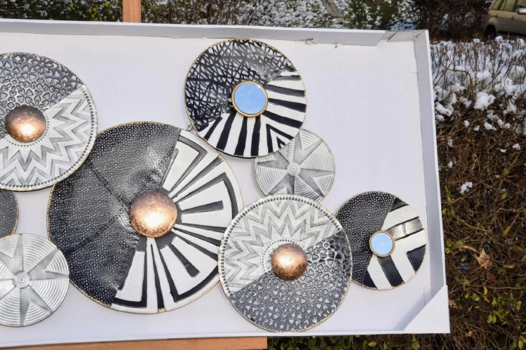 METALOWA DEKORACJA ŚCIENNA KOŁA 137,5X73,5CM