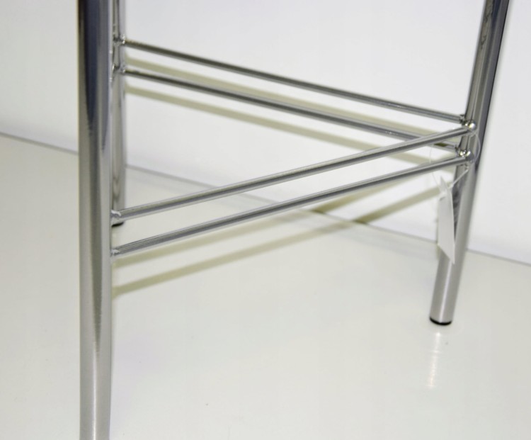 KWIETNIK METALOWY SREBRNY ŚREDNI Z SZARĄ DONICĄ 66