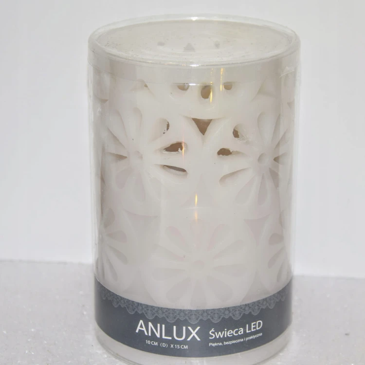 687d8a33f38fd49730687f3a14c3749d