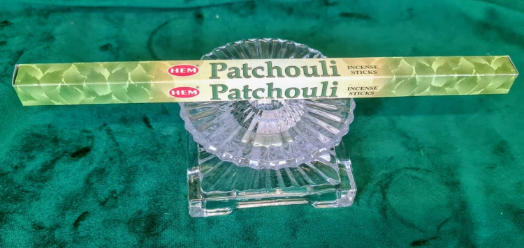 Indyjskie kadzidełka (HEM) 8 szt. PATCHOULI