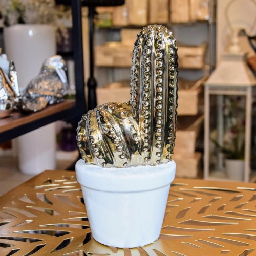 295a59758e34fa8aebb0a76a9cc43d5b