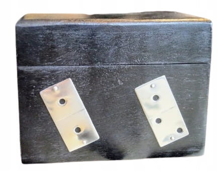 GRA DOMINO