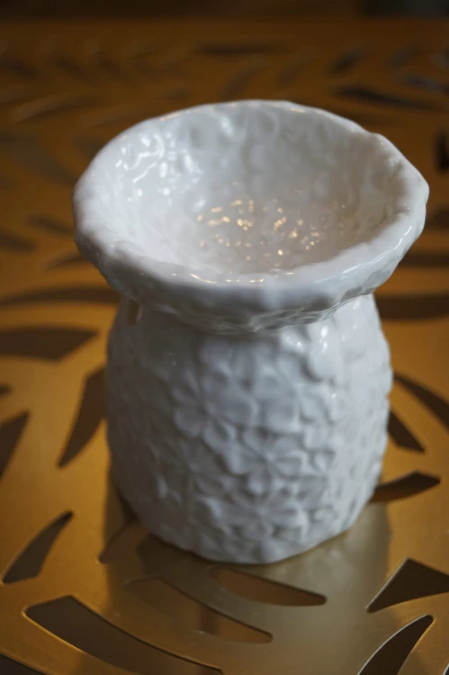 KOMINEK CERAMICZNY BIAŁY 8x9,5cm
