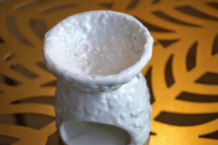 KOMINEK CERAMICZNY BIAŁY 8x9,5cm