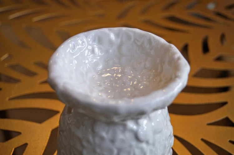 KOMINEK CERAMICZNY BIAŁY 8x9,5cm