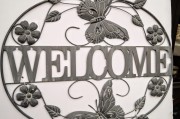 DEKORACJA ŚCIENNA MOTYLE WELCOME 74x64x2