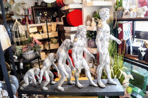 FIGURKA EWOLUCJA SREBRNA 43cm