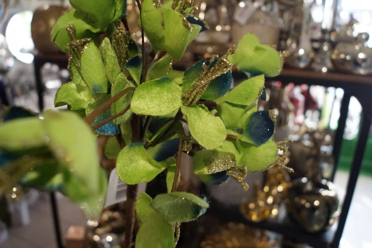 b8696a0a7478a39726b9ff02eee51b19