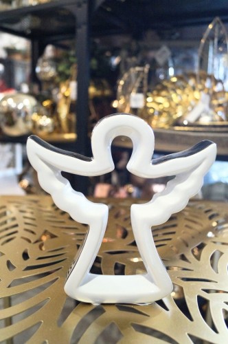 7d869f8afab2d0138b0a44130b1d0f86