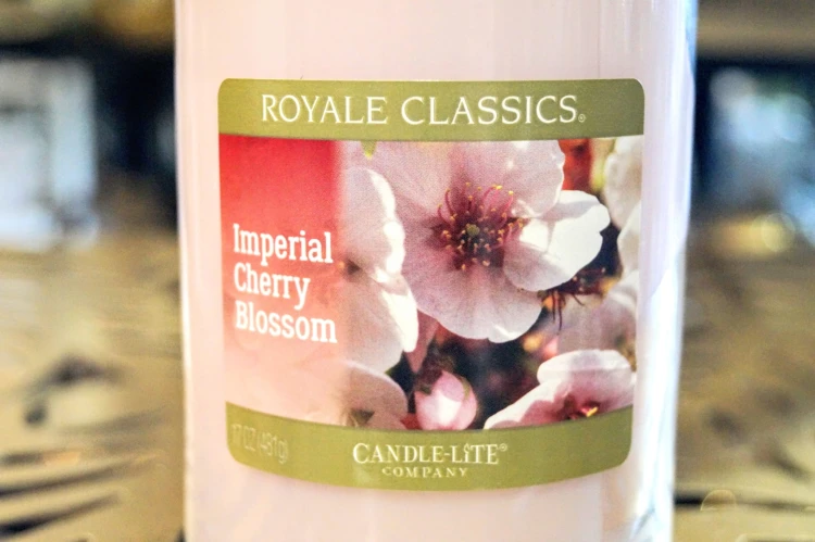 ŚWIECA ROYALE DUŻA, IMPERIAL CHERRY BLOSSOM