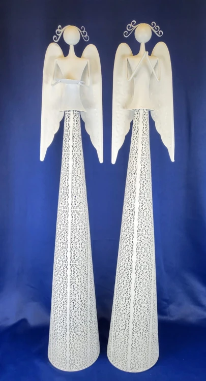 ANIOŁ METALOWY BIAŁY ŚWIECZNIK AŻUR 116CM