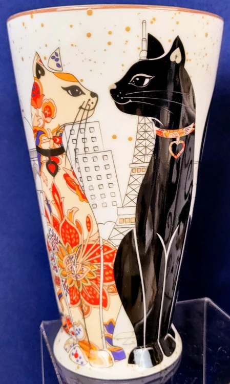 35222009fb7e493c431572d90cea27ac