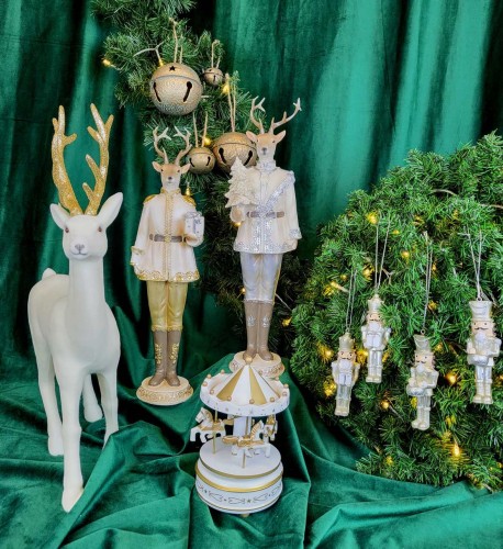 efa2a6be20466bce3bb18c258a151667