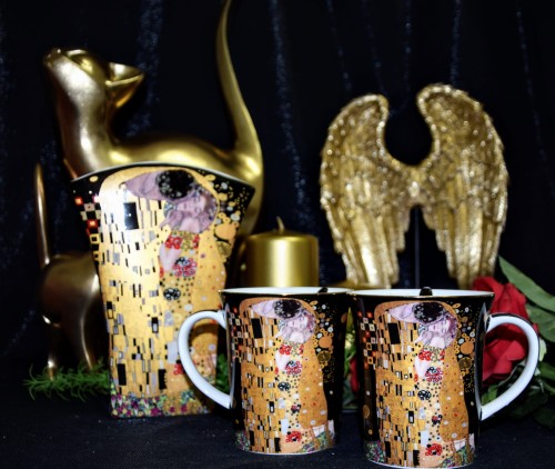 af5b503a50aa4052aa1846b9ea95eb59