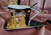 KOMPLET 2 FILIŻANEK KLIMT POCAŁUNEK W SERCU