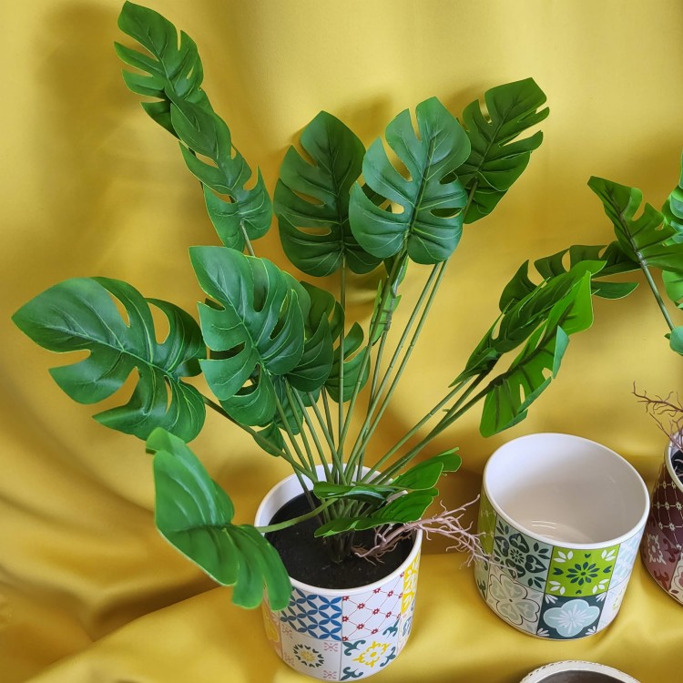 SZTUCZNA ROŚLINA DEKORACYJNA MONSTERA W DONICZCE 50 CM