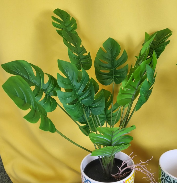 SZTUCZNA ROŚLINA DEKORACYJNA MONSTERA W DONICZCE 50 CM