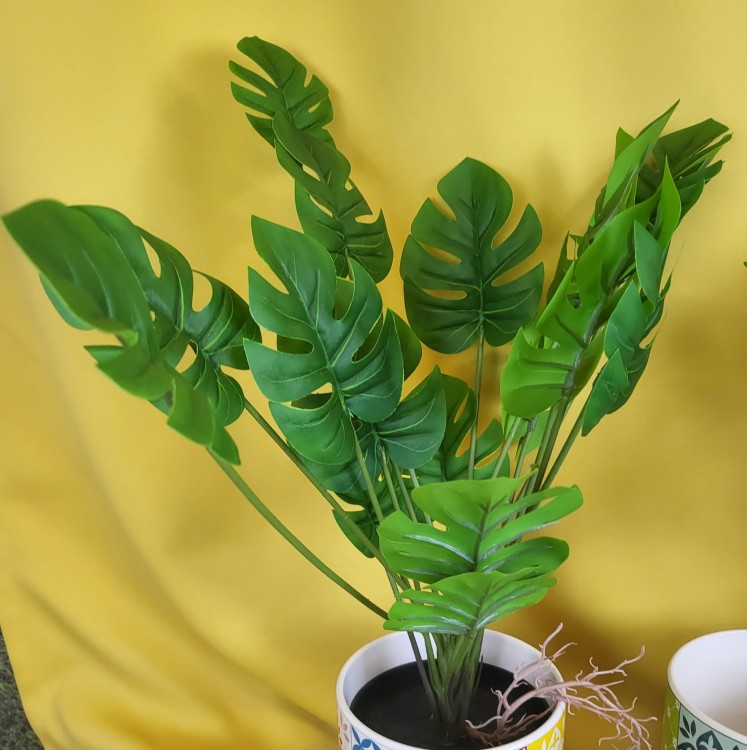 SZTUCZNA ROŚLINA DEKORACYJNA MONSTERA W DONICZCE 50 CM