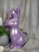 KRÓLIK CERAMICZNY SIEDZĄCY LAWENDOWY PERŁOWY