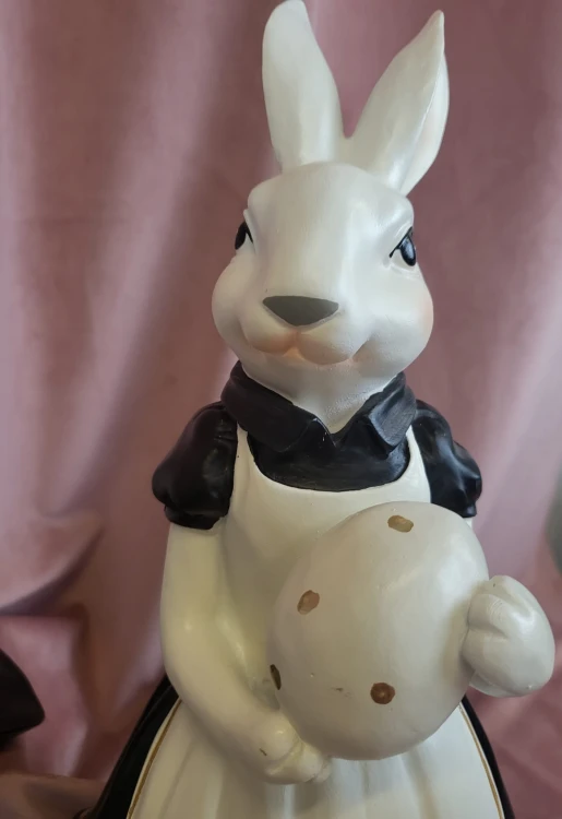 KRÓLIK ZAJĄC STOJĄCY 40CM MIX DWA WZORY DO WYBORU PAN LUB PANI KRÓLIK