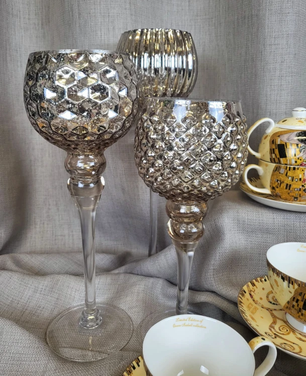 3 KIELICHY SZAMPAŃSKIE NA SZKLANEJ NÓŻCE 30/35/40 CM