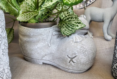 64f9cf40cf36543ceaf561f0b54076e5