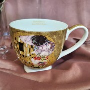 KUBEK FILIŻANKA KLIMT POCAŁUNEK 500ML W PUDEŁKU