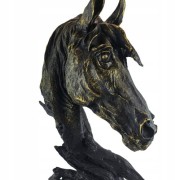 POPIERSIE KONIA KOŃ NA PODSTAWIE CZARNO-ZŁOTY 39CM