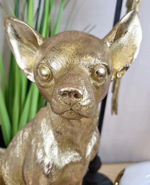 FIGURKA PIES CHIHUAHUA