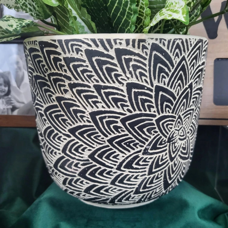 CEMENTOWA OSŁONKA DONICZKA WZORZYSTA