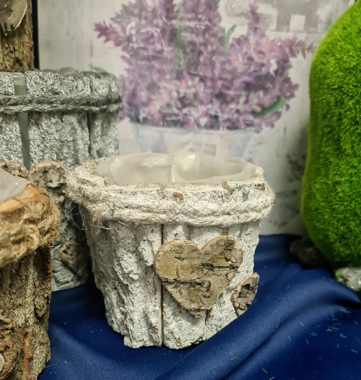 211e200ab1bda21f61a81b68b93063f3